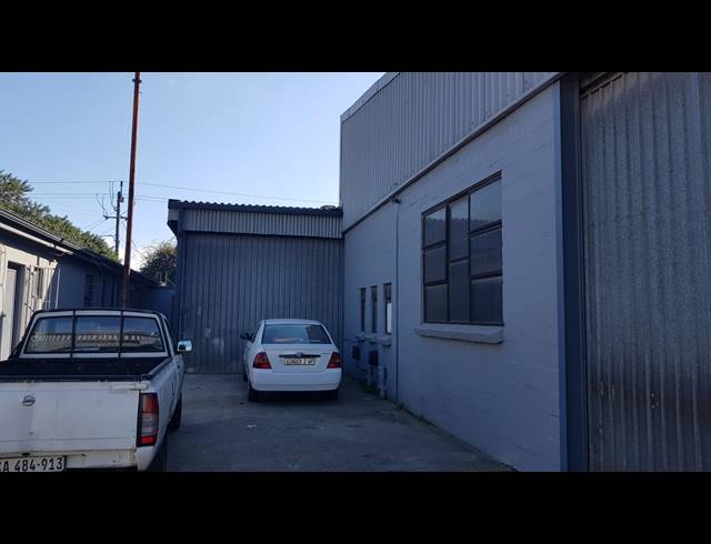 200M² FACTORY RENTED IN BLACKHEATH INDUSTRIAL